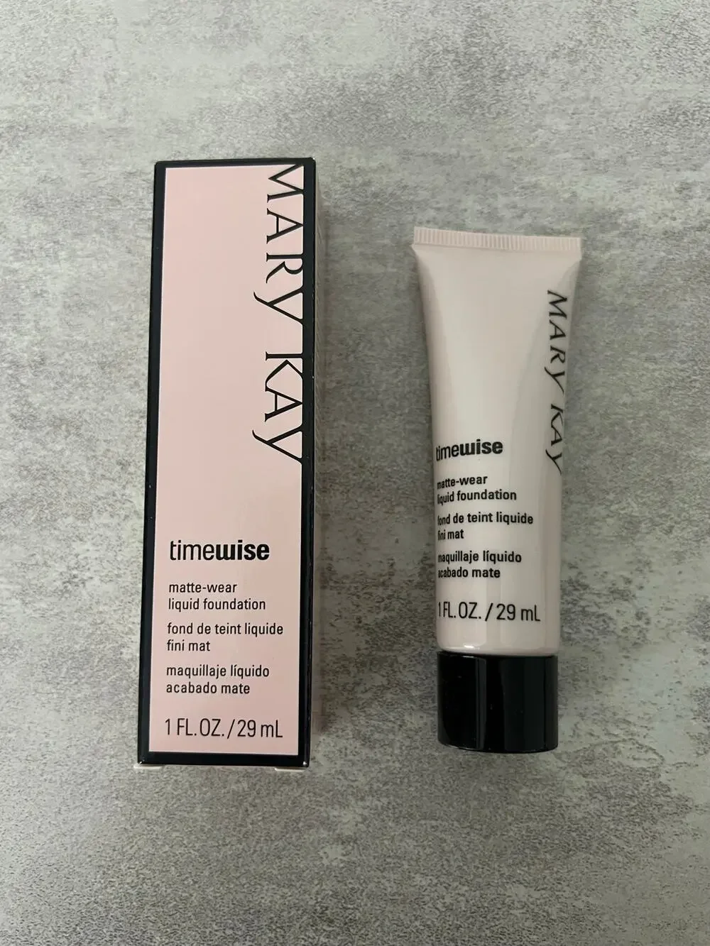 Mary Kay Beige 1 Timewise Luminous Wear Liquid Foundation NIB NOS 038757